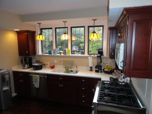 before kitchen remodelng