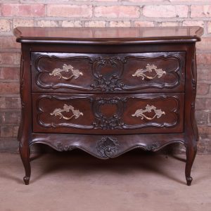 Henredon French Provincial Louis XV Walnut Bombay Chest or Commode