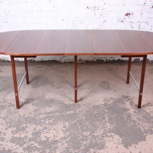 Paul McCobb for Calvin Mid-Century Modern Walnut Extension Dining Table, Newly Restored
