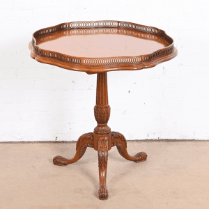 John Widdicomb English Chippendale Carved Mahogany Pedestal Tea Table