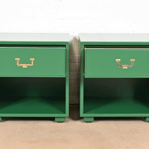 Henredon Mid-Century Hollywood Regency Campaign Green Lacquered Nightstands, Newly Refinished