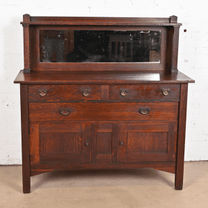 Stickley Brothers Mission Oak Arts & Crafts Sideboard or Bar Cabinet, Circa 1900