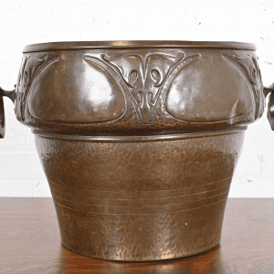 Roycroft Arts & Crafts Hammered Brass Large Jardiniere, Circa 1910