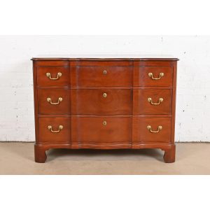 Baker Furniture Style Georgian Carved Solid Mahogany Block Front Chest of Drawers