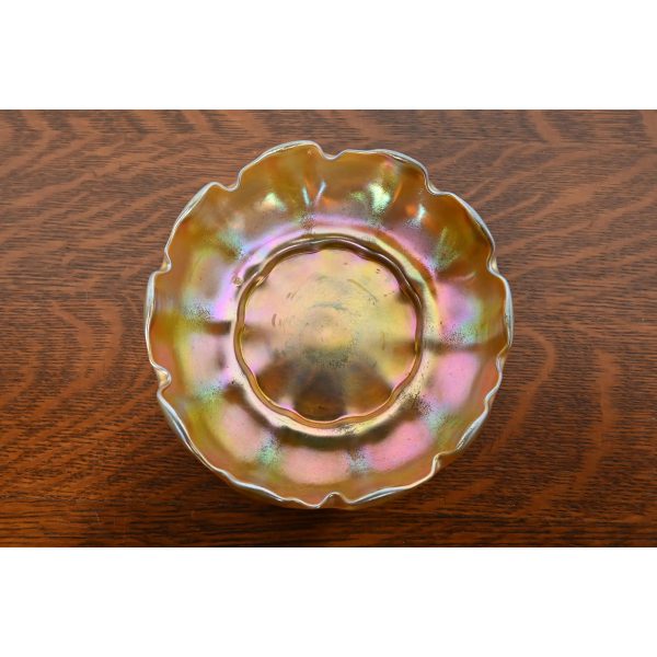 Louis Comfort Tiffany Favrile Iridescent Art Glass Scalloped Bowl - Image 3