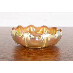 Louis Comfort Tiffany Favrile Iridescent Art Glass Scalloped Bowl