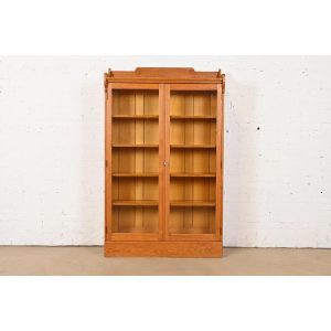 Stickley Style Antique Arts and Crafts Oak Bookcase Cabinet, Circa 1900