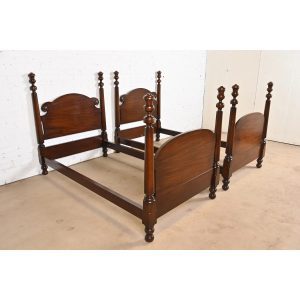 Tobey Furniture Antique Georgian Carved Solid Mahogany Twin Size Poster Beds, Pair