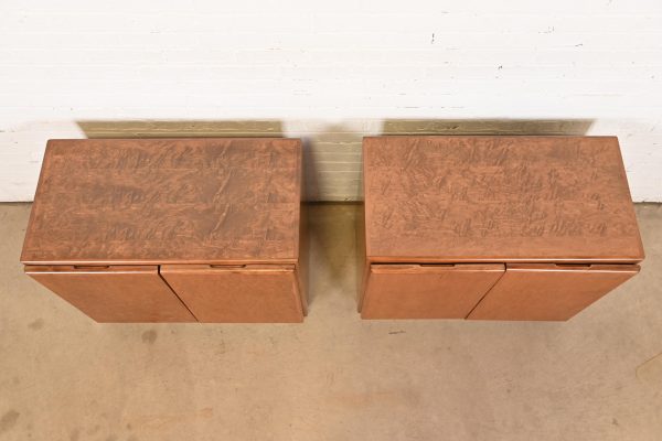 Milo Baughman for Thayer Coggin Burl Wood and Brass Bedside Chests, Newly Refinished - Image 7