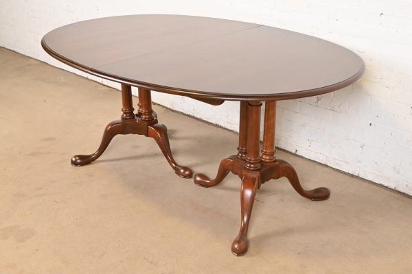 Baker Furniture Georgian Cherry Wood Double Pedestal Extension Dining Table, Newly Refinished - Image 8