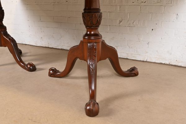 Baker Furniture Style English Georgian Monumental Banded Mahogany Double Pedestal Extension Dining Table, Newly Refinished - Image 10