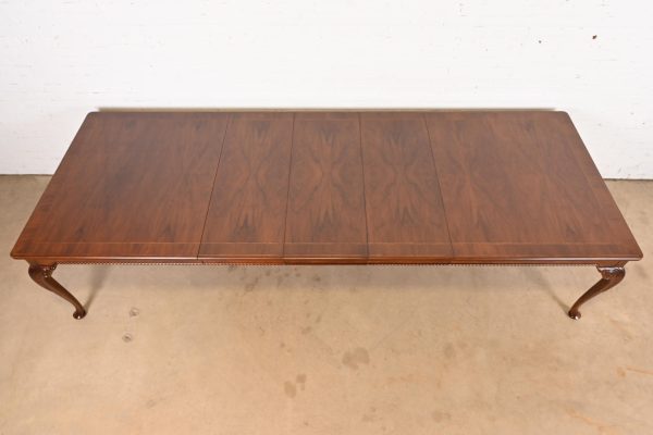 Baker Furniture Stately Homes Chippendale Burled Walnut Extension Dining Table, Newly Refinished - Image 5