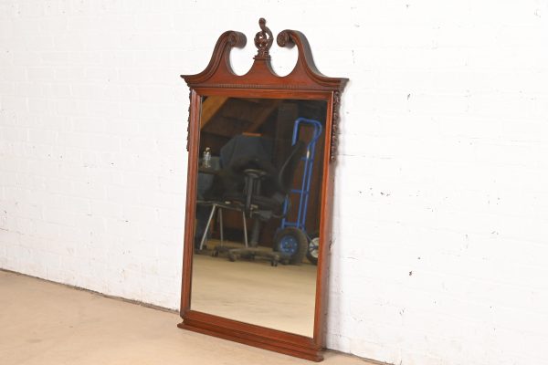 Baker Furniture Style Georgian Carved Mahogany Framed Wall Mirror, Circa 1940s - Image 4