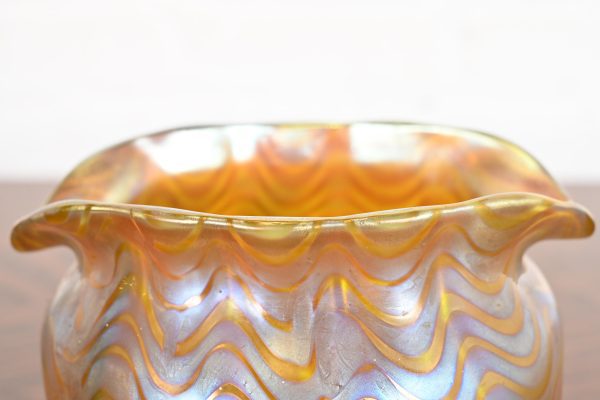 Loetz Art Nouveau Phenomenon Gre Crete Iridescent Art Glass Vase - Image 7