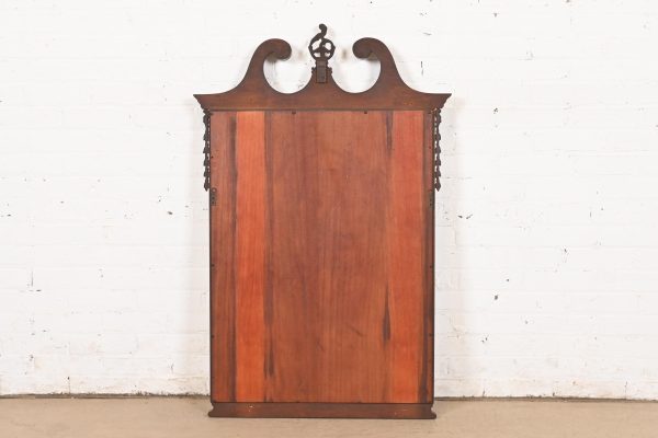 Baker Furniture Style Georgian Carved Mahogany Framed Wall Mirror, Circa 1940s - Image 8