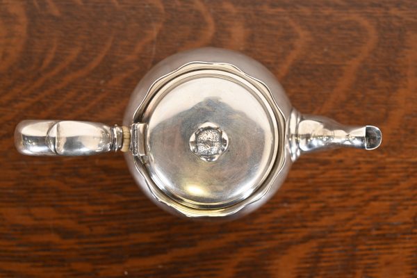 Tiffany & Co. Antique Victorian Sterling Silver Tea Pot - Image 4