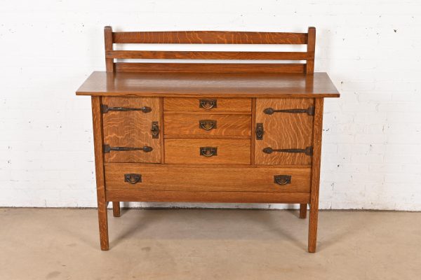 Gustav Stickley Antique Mission Oak Arts & Crafts Strap Hinge Sideboard, Circa 1910 - Image 2