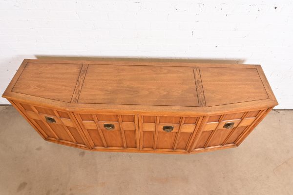 Henredon Style Mid-Century Modern Sculpted Walnut Sideboard Credenza, 1960s - Image 9