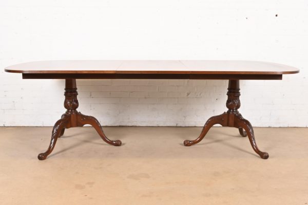 Drexel Heritage Georgian Banded Flame Mahogany Double Pedestal Extension Dining Table, Newly Refinished - Image 3