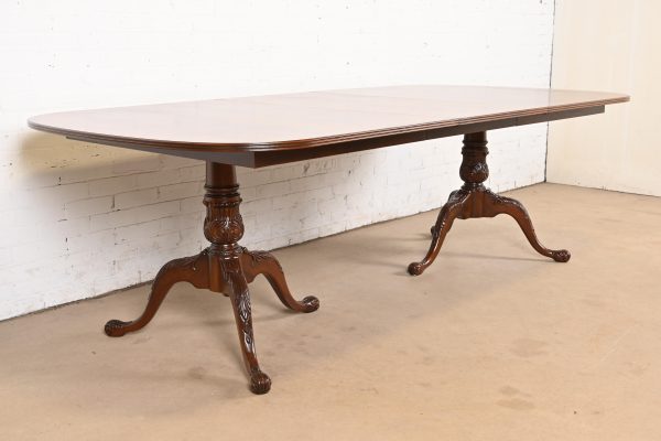 Drexel Heritage Georgian Banded Flame Mahogany Double Pedestal Extension Dining Table, Newly Refinished - Image 4