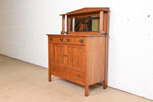 Stickley Brothers Style Antique Mission Oak Arts & Crafts Sideboard or Bar Cabinet, Circa 1900