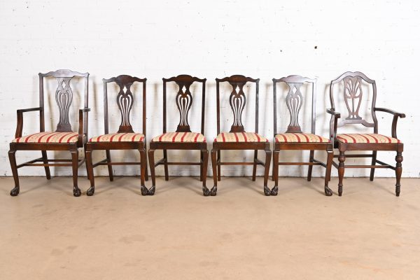 Berkey & Gay Style Antique Georgian Carved Walnut Dining Chairs, Circa 1920s - Image 3