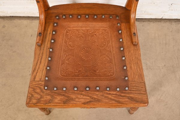 Antique American Carved Oak Pressed Back Spindle Dining Chair or Side Chair, Circa 1900 - Image 7