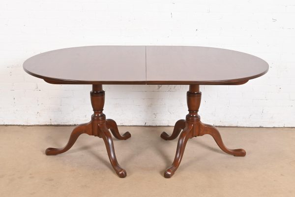 Kittinger Georgian Solid Mahogany Double Pedestal Extension Dining Table, Newly Refinished - Image 7
