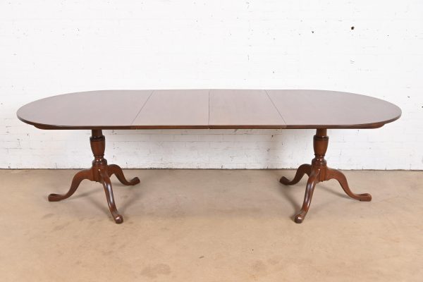 Kittinger Georgian Solid Mahogany Double Pedestal Extension Dining Table, Newly Refinished