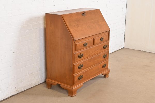 Ethan Allen Early American Solid Maple and Birch Drop Front Secretary Desk - Image 4