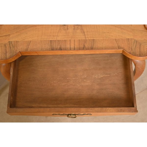 Baker Furniture French Provincial Louis XV Carved Cherry and Burl Wood Tea Tables or End Tables, Pair - Image 7
