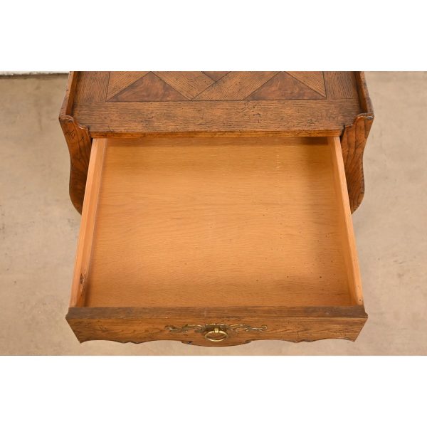 Baker Furniture French Provincial Louis XV Carved Oak and Burl Wood Tea Table or Occasional Side Table, Circa 1960s - Image 6