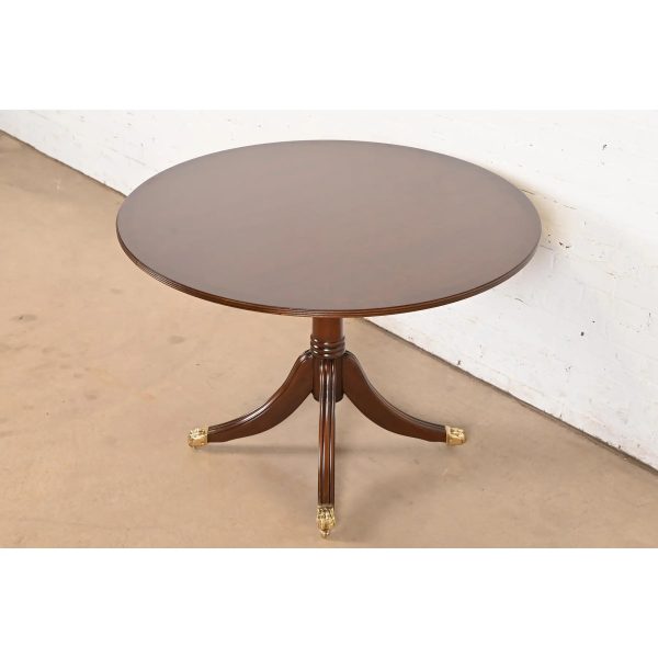 Baker Furniture Style Georgian Banded Mahogany Pedestal Flip Top Dining or Breakfast Table, Newly Refinished - Image 3