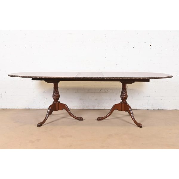 Baker Furniture Style Georgian Mahogany Double Pedestal Extension Dining Table, Newly Refinished - Image 2