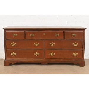 Drexel Heritage Georgian Mahogany Seven-Drawer Dresser, Newly Refinished