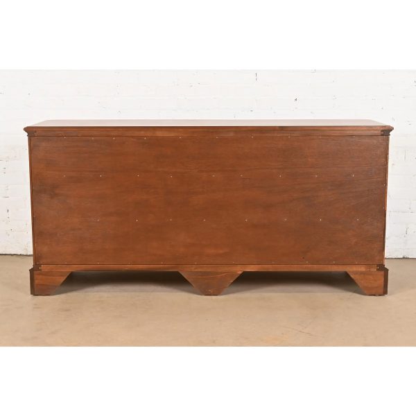 Drexel Heritage Georgian Mahogany Seven-Drawer Dresser, Newly Refinished - Image 11