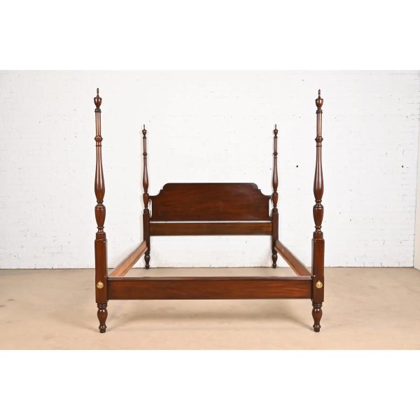 Henkel Harris Georgian Carved Mahogany Queen Size Poster Bed - Image 2