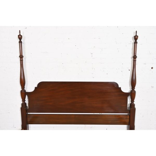 Henkel Harris Georgian Carved Mahogany Queen Size Poster Bed - Image 6