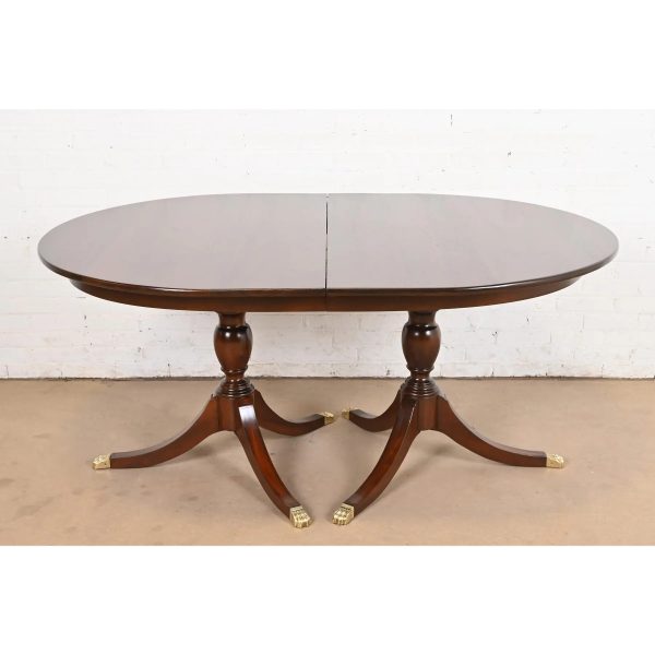 Henkel Harris Georgian Solid Mahogany Double Pedestal Extension Dining Table, Newly Refinished - Image 7