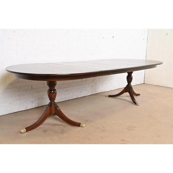 Henkel Harris Georgian Solid Mahogany Double Pedestal Extension Dining Table, Newly Refinished - Image 4