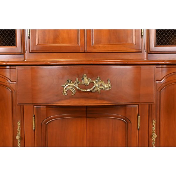 John Widdicomb French Provincial Louis XV Carved Cherry Wood Breakfront Bookcase Cabinet, Circa 1950s - Image 5