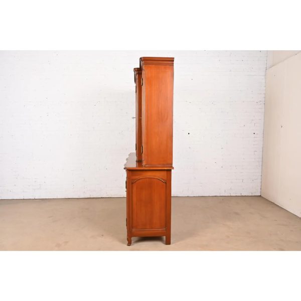 John Widdicomb French Provincial Louis XV Carved Cherry Wood Breakfront Bookcase Cabinet, Circa 1950s - Image 10