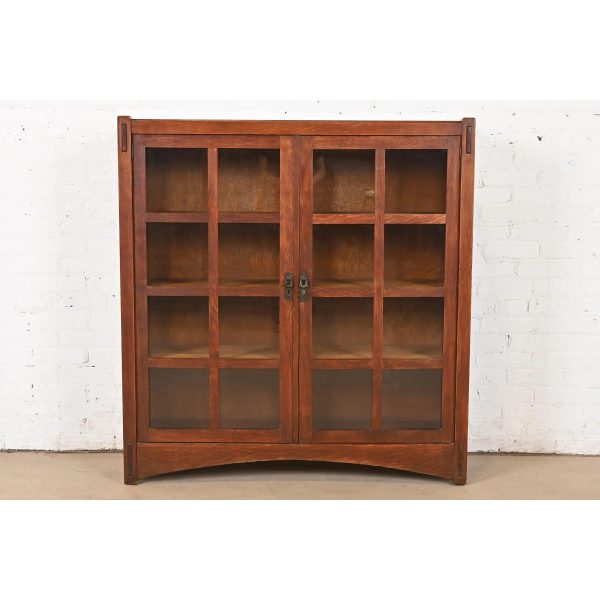 Lifetime Furniture Mission Oak Arts and Crafts Double Bookcase, Circa 1900