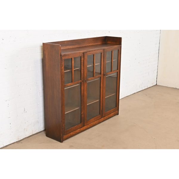 Limbert Antique Mission Oak Arts and Crafts Triple Bookcase Cabinet, Circa 1900 - Image 4