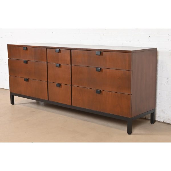 Milo Baughman for Directional Walnut and Ebonized Nine-Drawer Dresser, Newly Refinished - Image 3