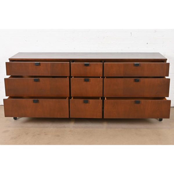 Milo Baughman for Directional Walnut and Ebonized Nine-Drawer Dresser, Newly Refinished - Image 6