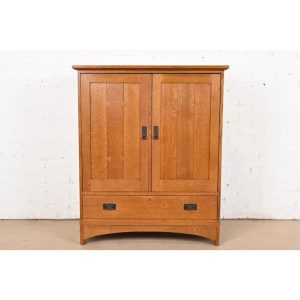 Stickley Mission Oak Arts & Crafts Media Cabinet