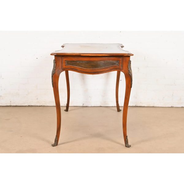 Theodore Alexander French Louis XV Walnut Bureau Plat Leather Top Desk With Mounted Bronze Ormolu - Image 10