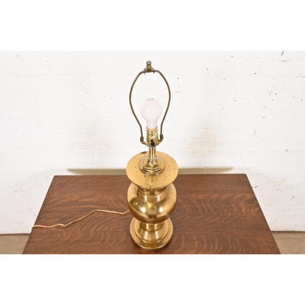 Tiffany & Co. Style Mid-Century Hollywood Regency Large Brass Table Lamp - Image 4