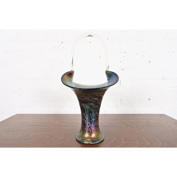 Wilhelm Kralik Sohn Art Nouveau Iridescent Art Glass Large Basket or Vase, Circa 1900 - Image 2